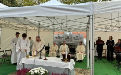 Todos los Santos – Misa en el cementerio de los mártires de Aravaca